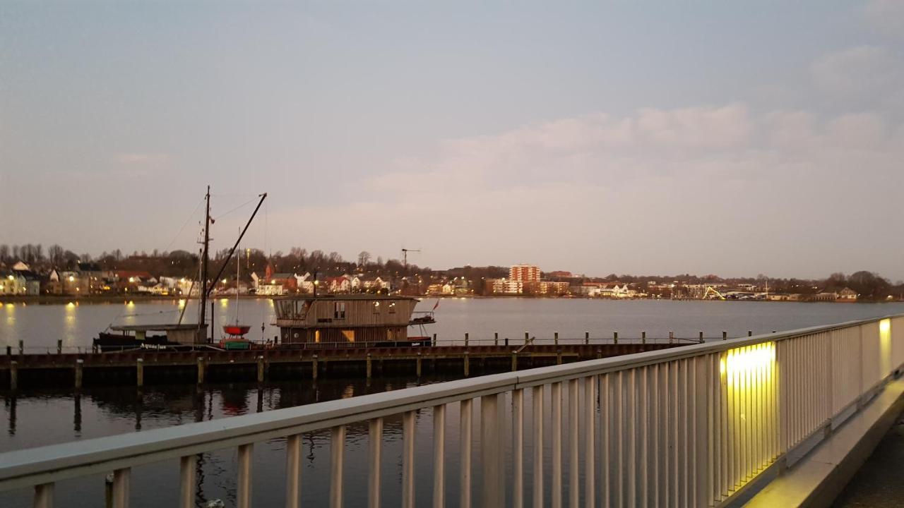 Ostseefjord-Schlei-Blick Im Wikingturm Szlezwik Zewnętrze zdjęcie