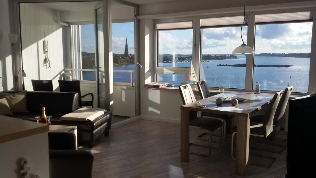 Ostseefjord-Schlei-Blick Im Wikingturm Szlezwik Zewnętrze zdjęcie