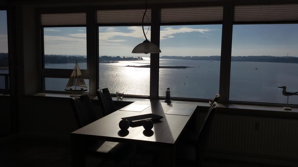 Ostseefjord-Schlei-Blick Im Wikingturm Szlezwik Zewnętrze zdjęcie